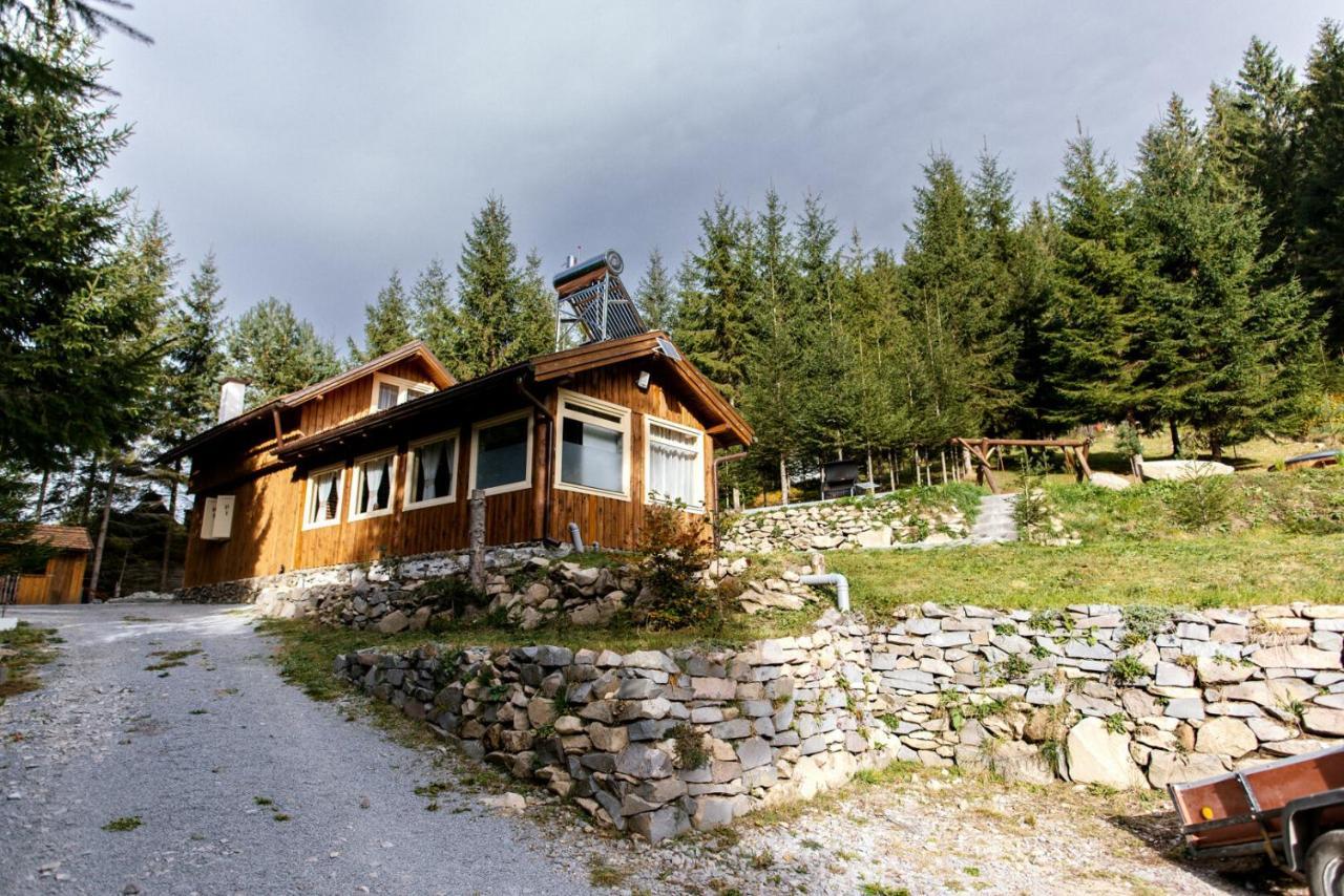 Fantazia Kulcsoshaz Villa Ciumani Dış mekan fotoğraf